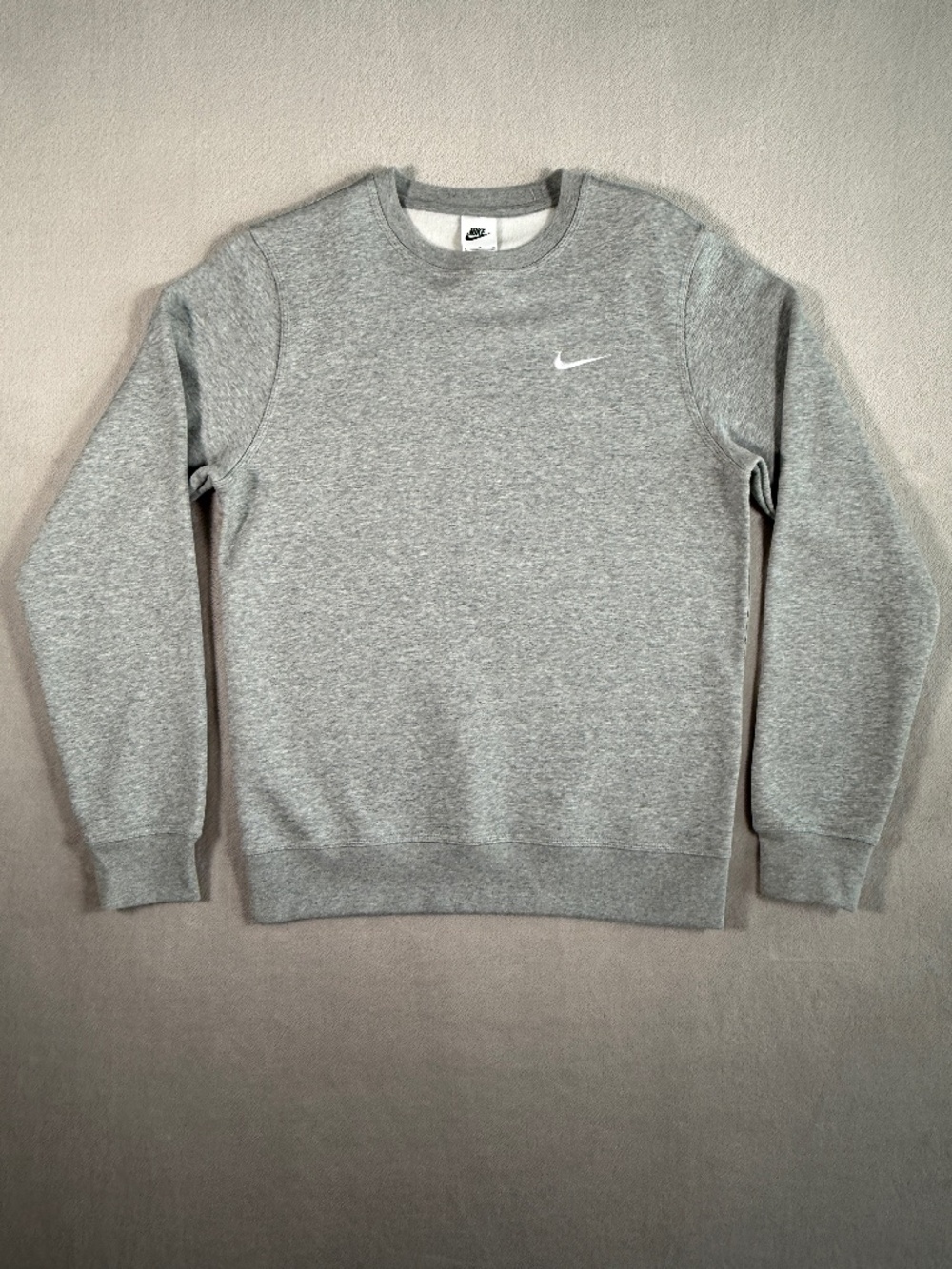 Nike Sweatshirt Mens Small Gray Solo Swoosh Fleece Crewneck 611467-063 NWT